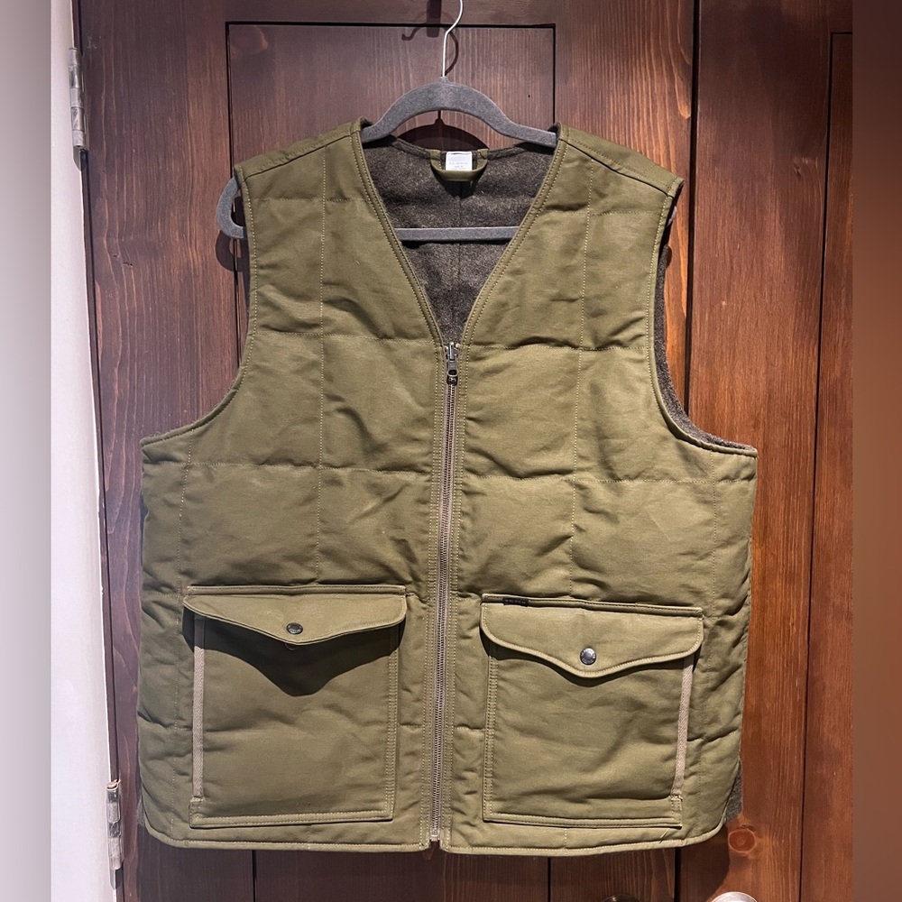 NWOT Filson Vest